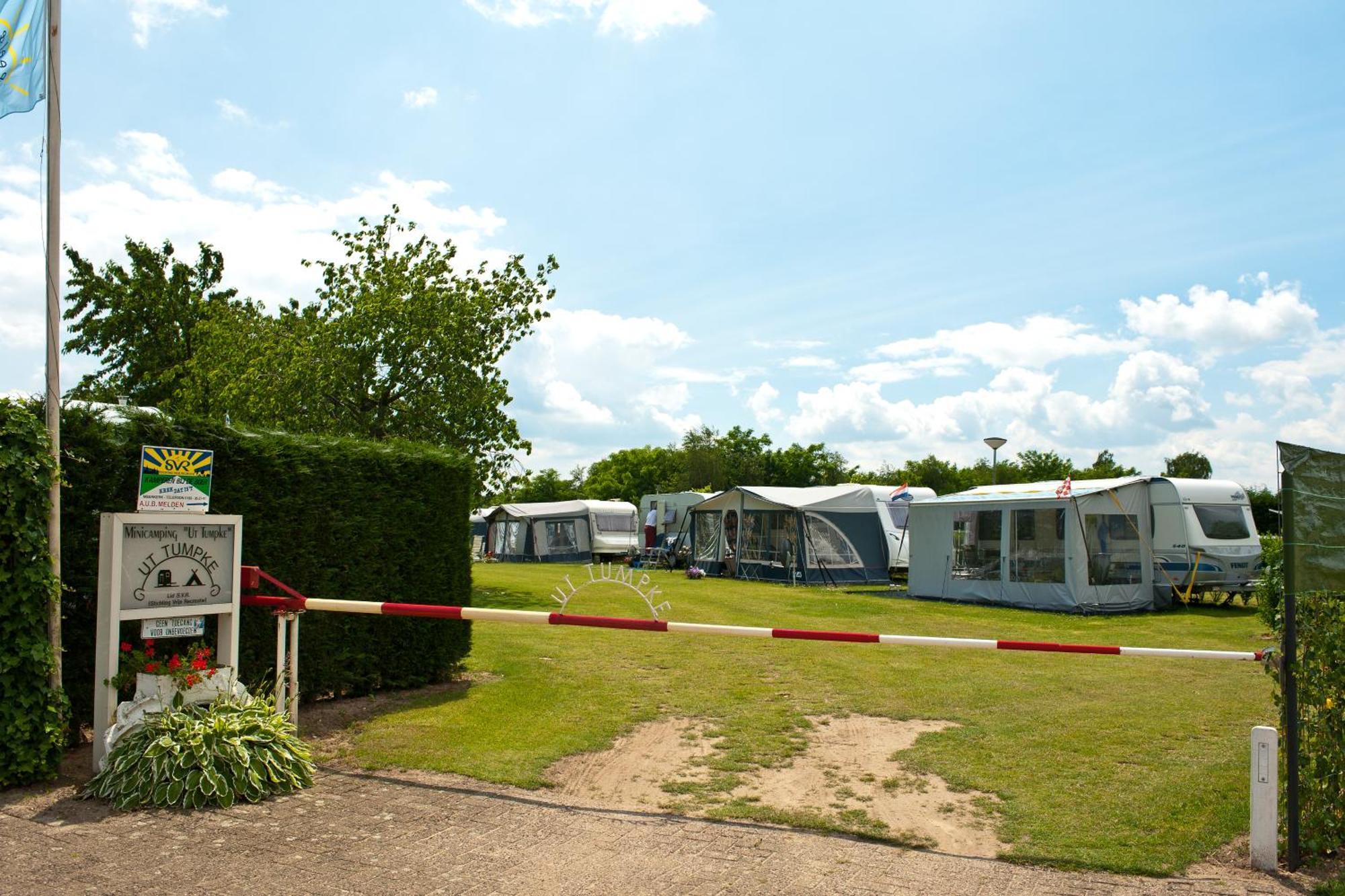 קאסל Camping En Vakantiewoning 'Ut Tumpke' מראה חיצוני תמונה